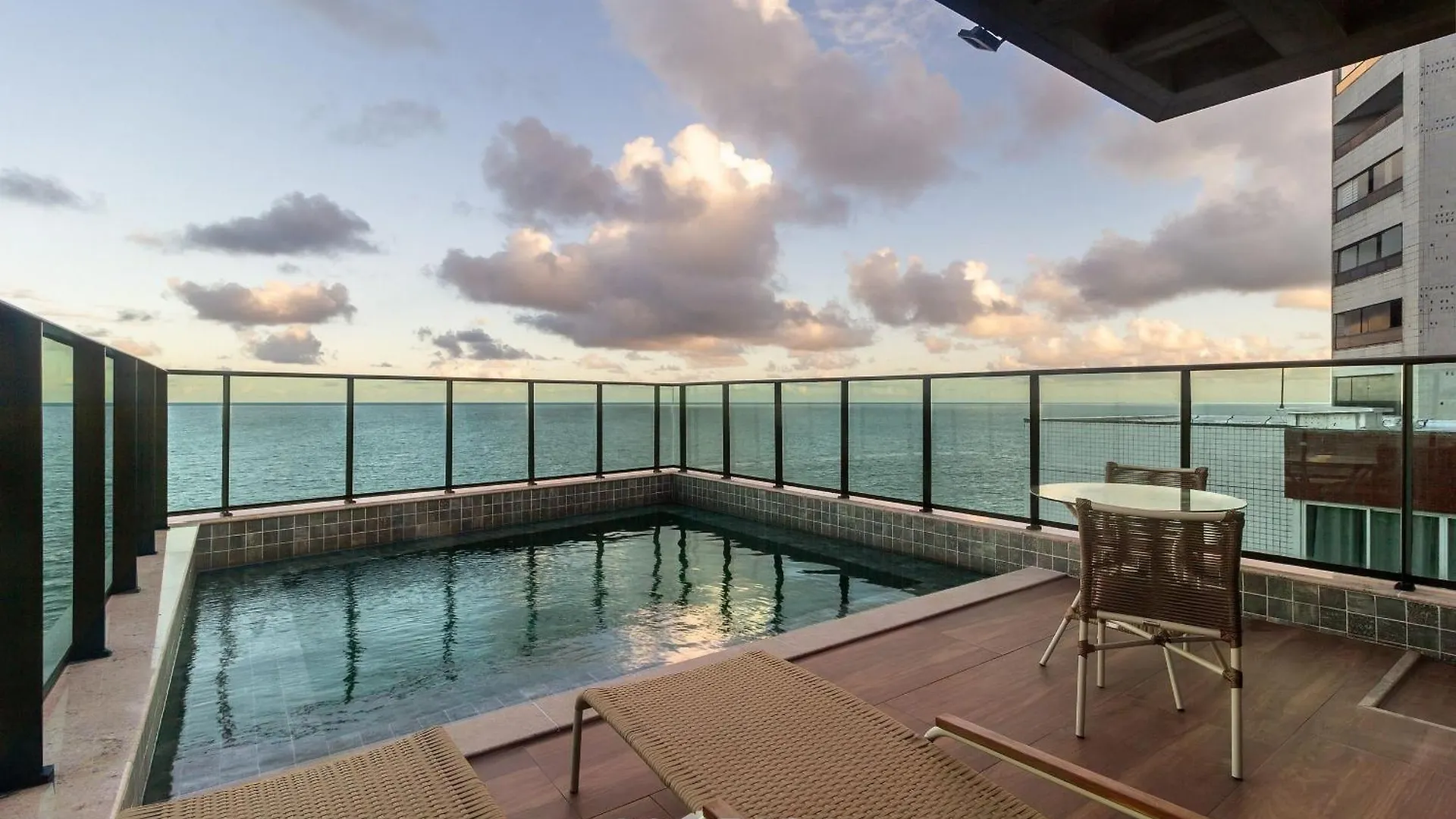 Iaa'S - Apartamentos Beira-Mar Em Pernambuco Ресифи
