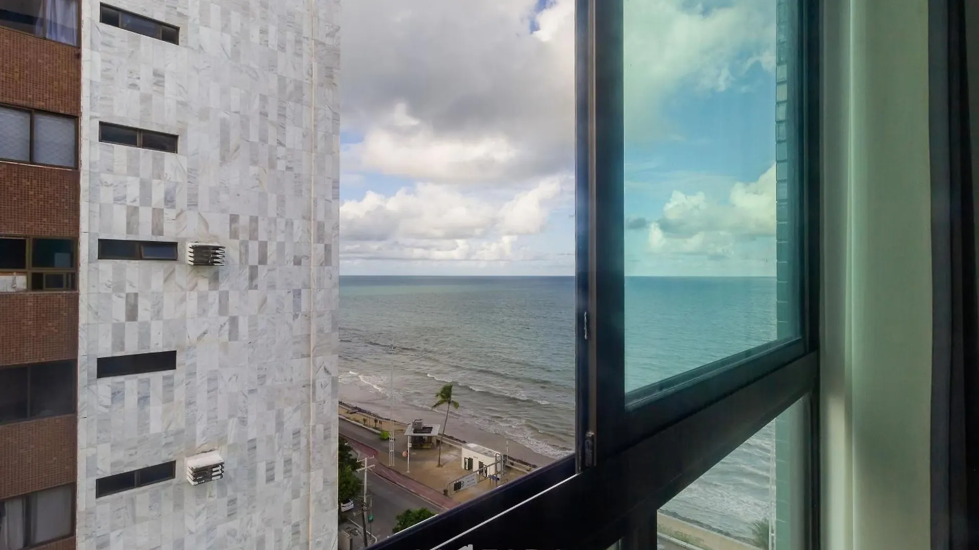 Iaa'S - Apartamentos Beira-Mar Em Pernambuco Ресифи 0*,  Бразилия